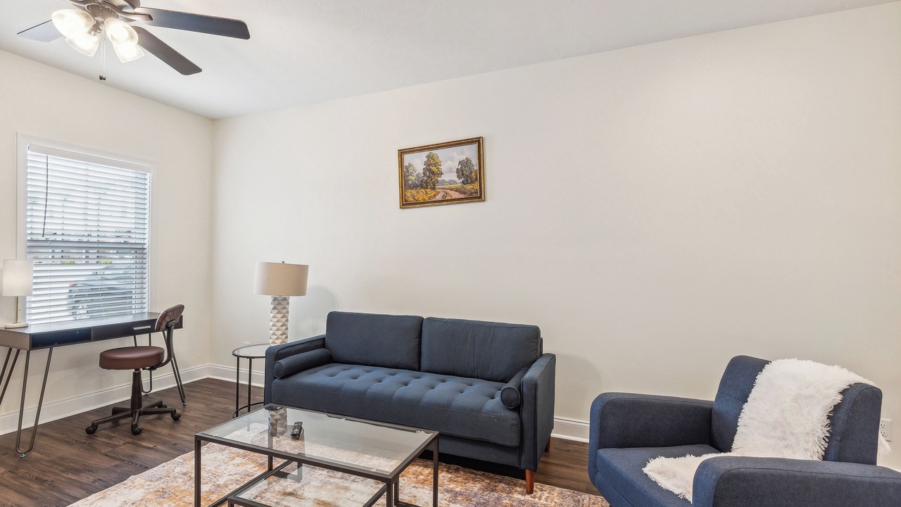 Photo of Livingroom in Clarksville