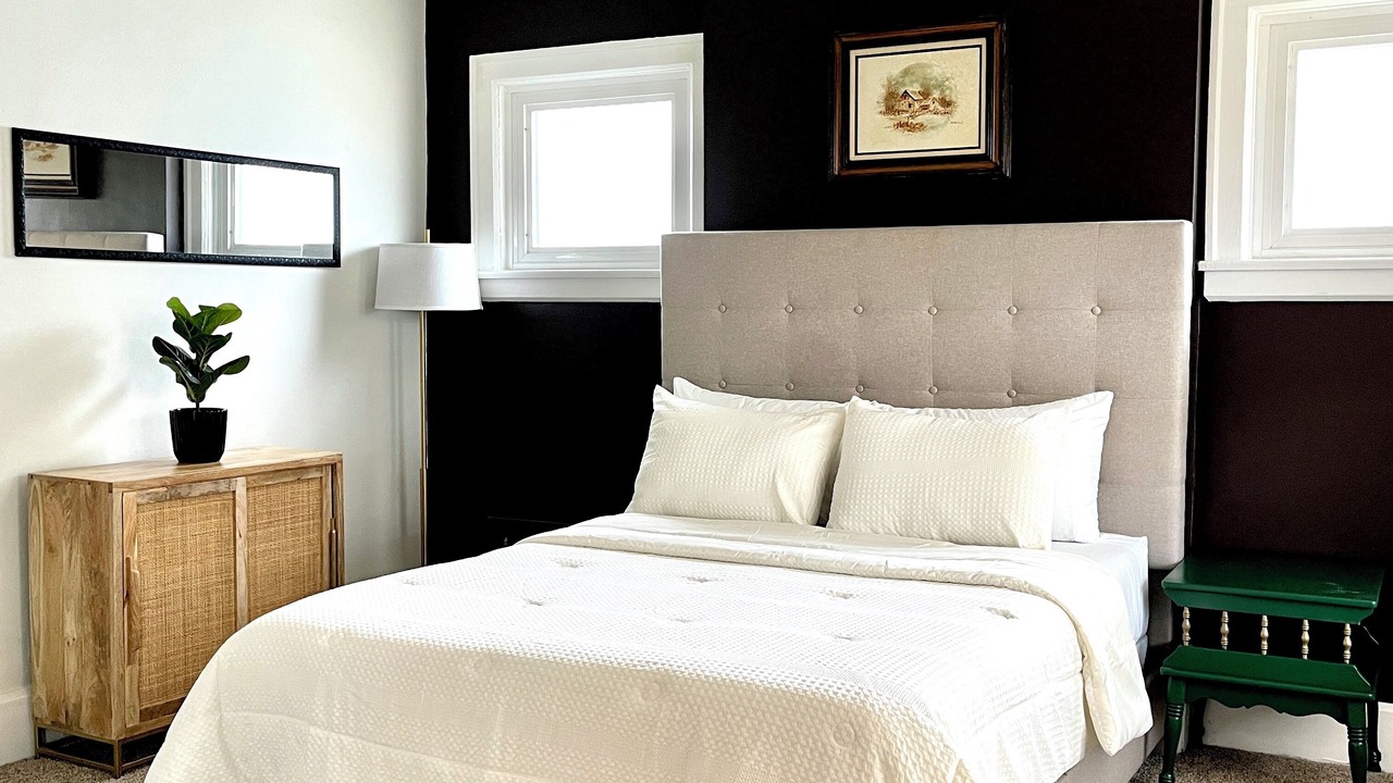 Photo of Bedroom in Franklin Park