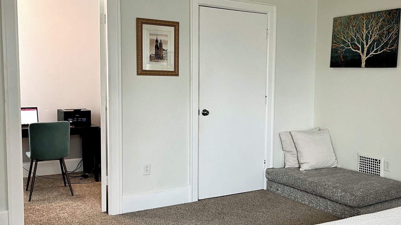 Photo of Bedroom in Franklin Park