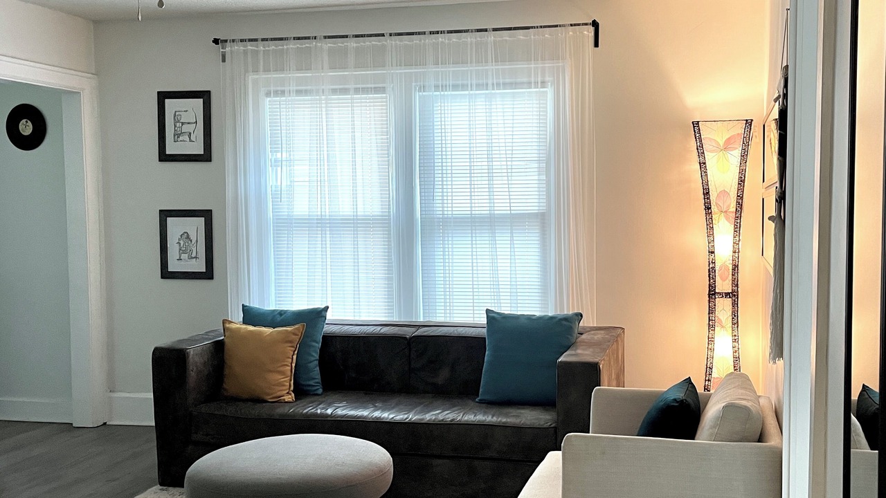 Photo of Livingroom in Franklin Park