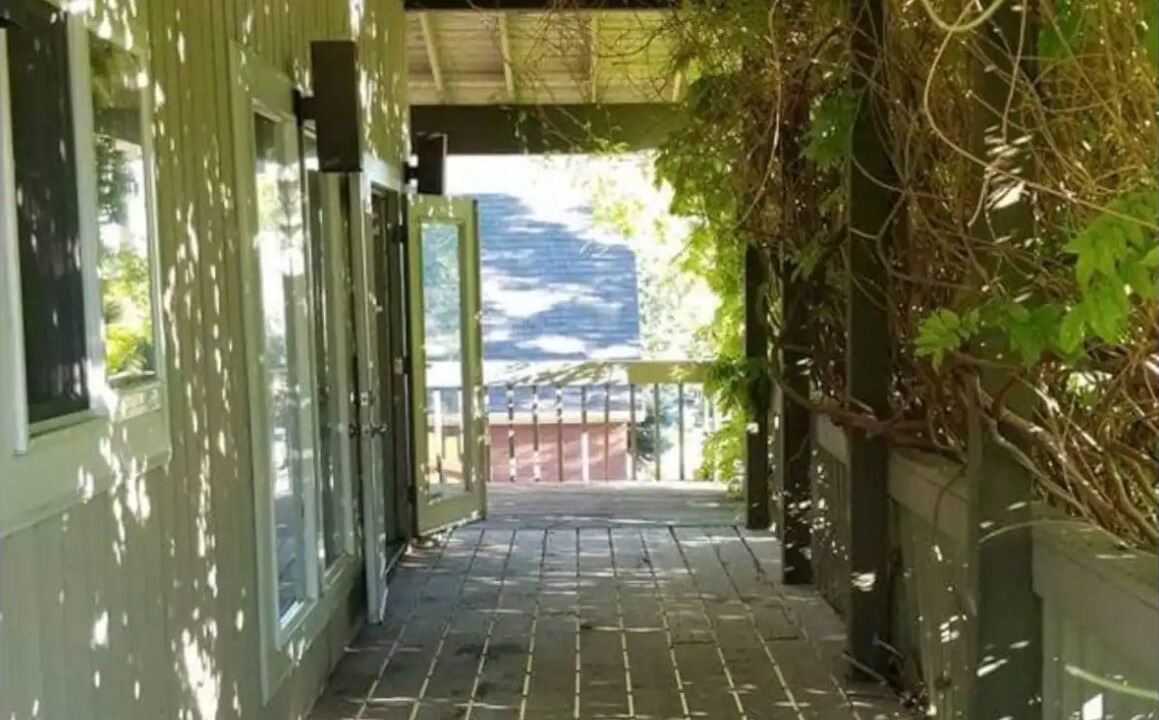 Photo of Outdoor in Sunset Heights