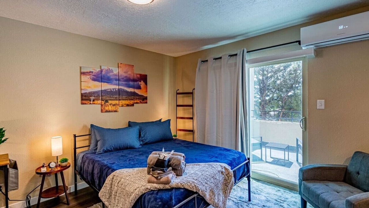 Photo of Bedroom in Northeast Heights