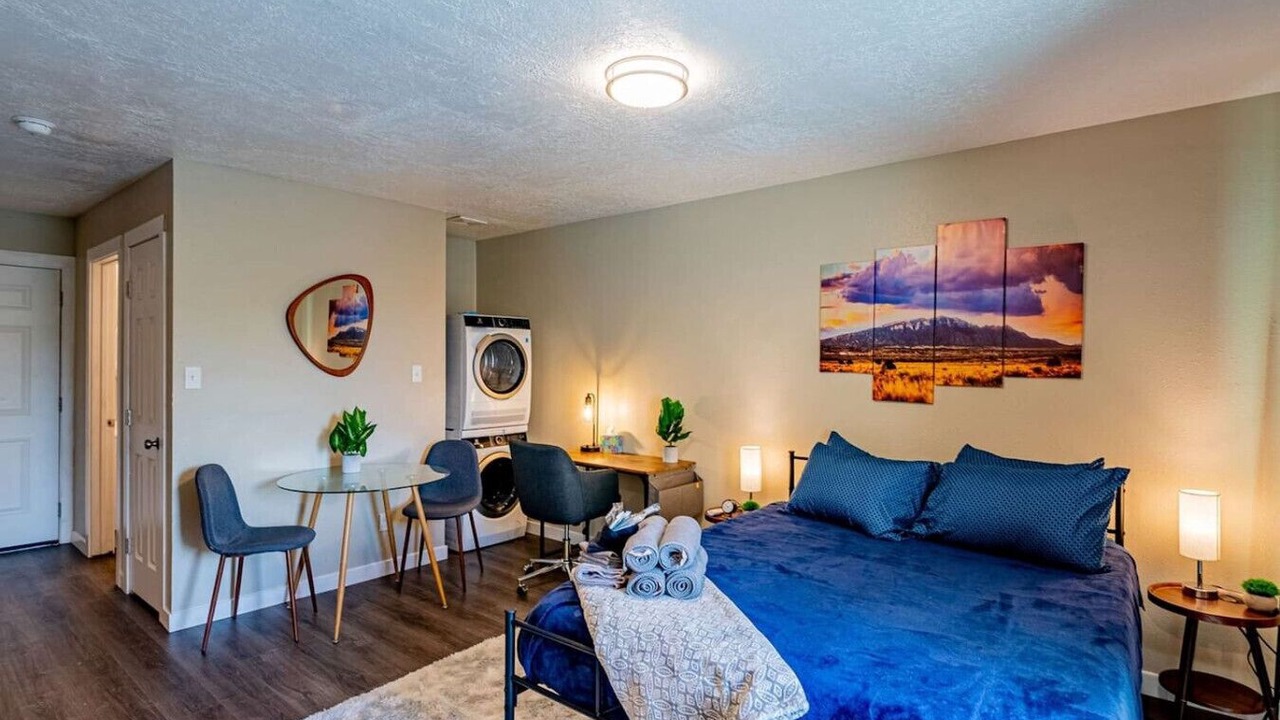 Photo of Bedroom in Northeast Heights