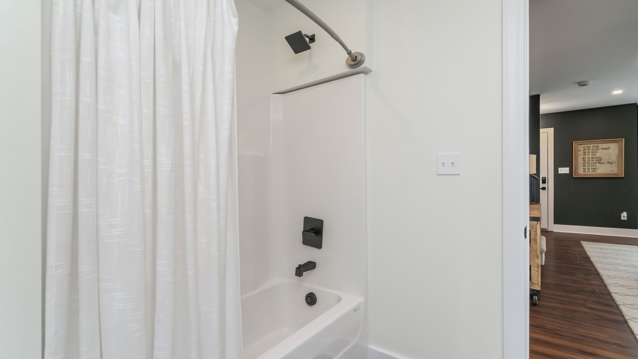 Photo of Bathroom in Powell