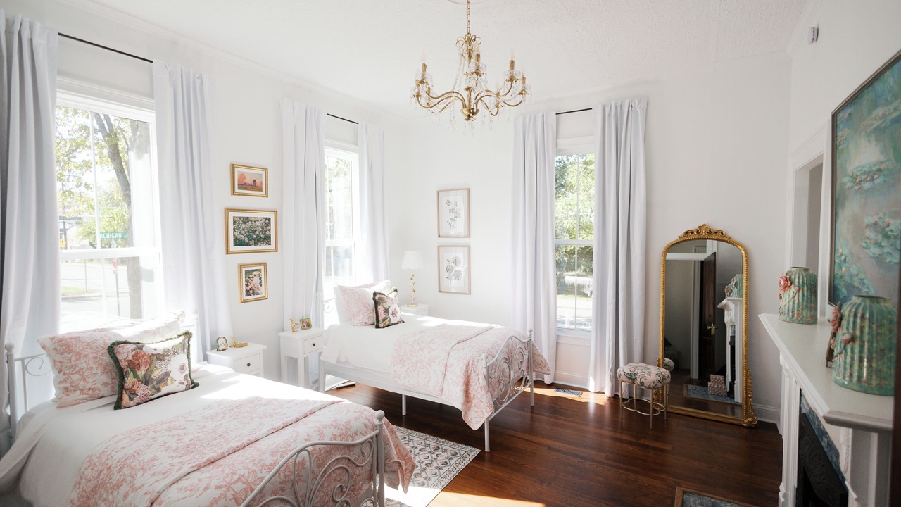 Photo of Bedroom in The Nations