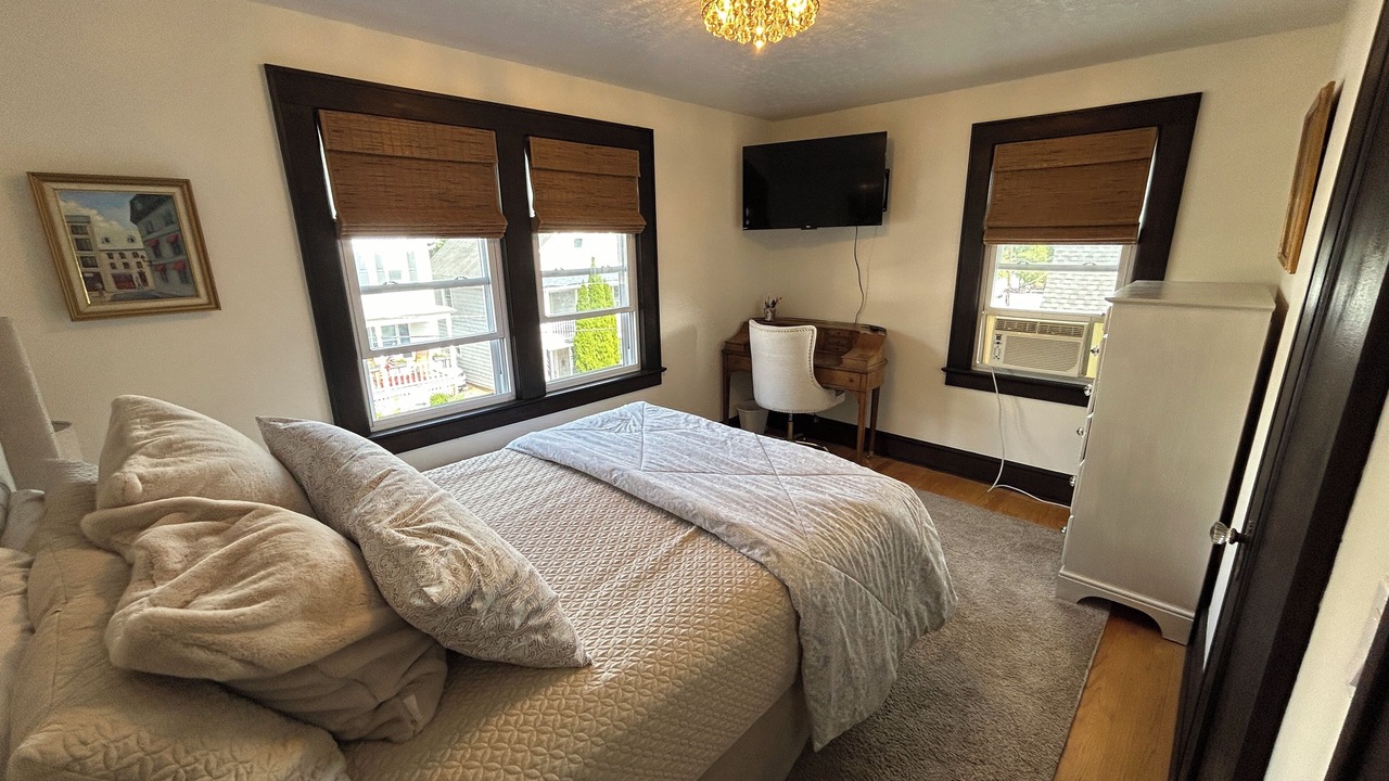 Photo of Bedroom in Middle Hope