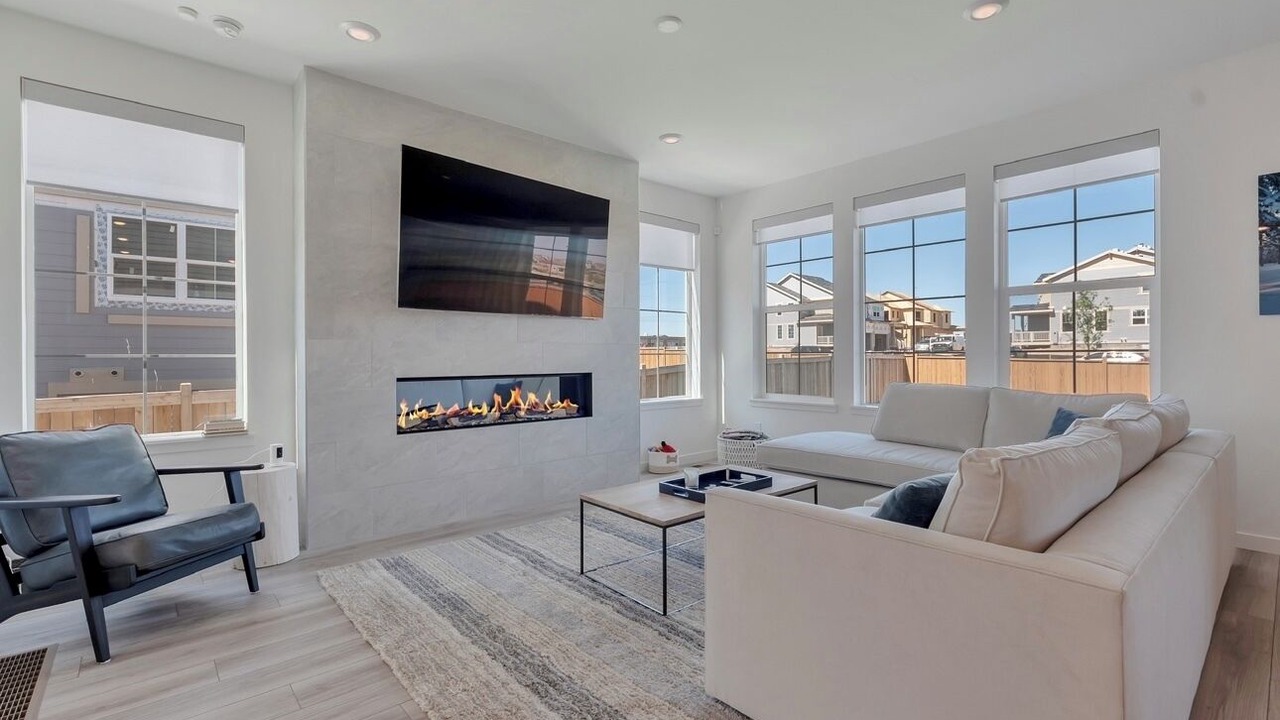 Photo of Livingroom in Parker