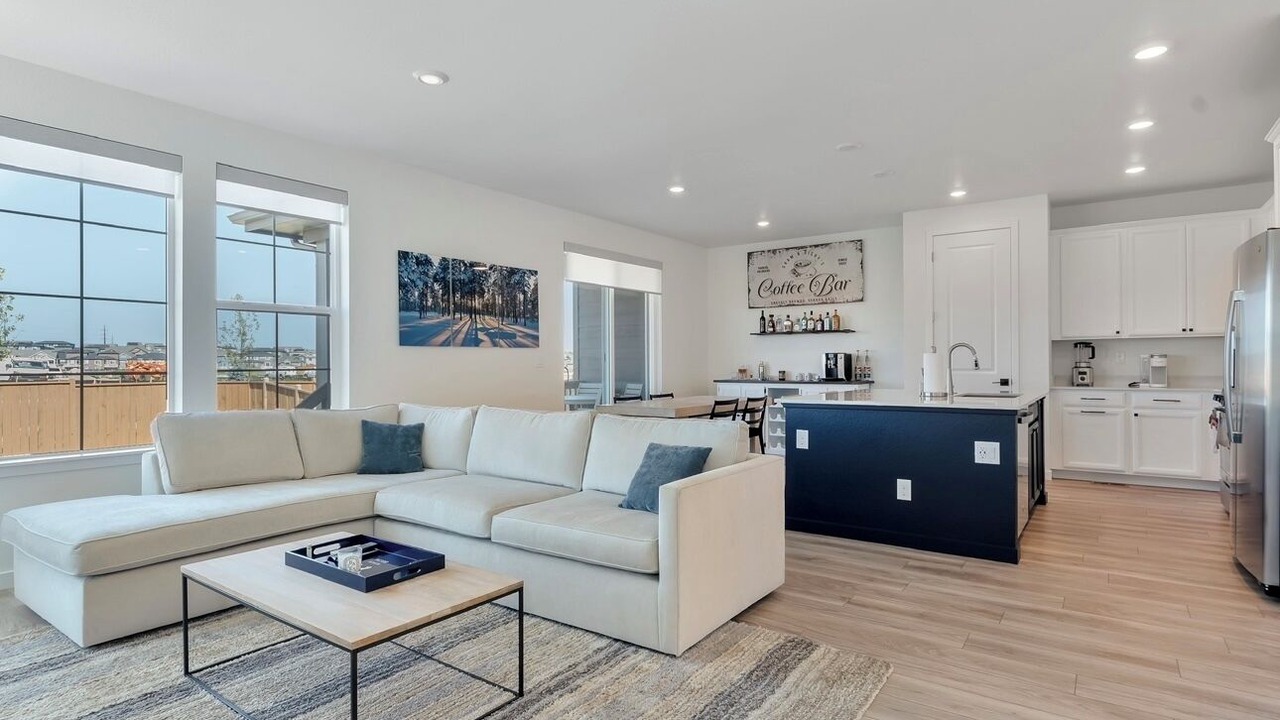 Photo of Livingroom in Parker