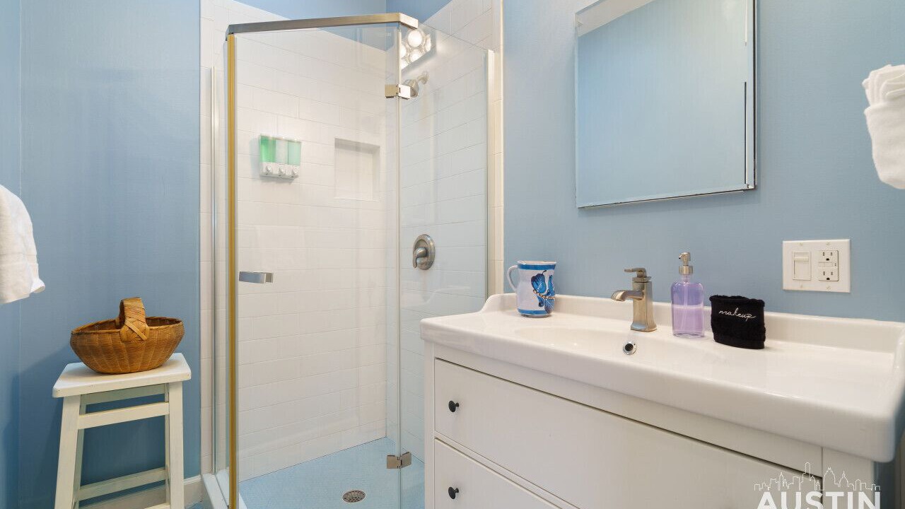 Photo of Bathroom in Barton Heights