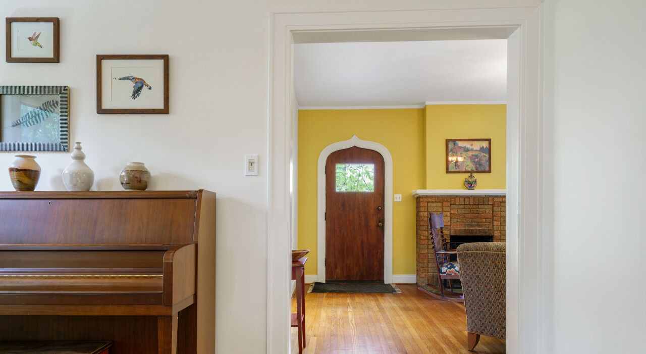 Photo of Bedroom in Barton Heights