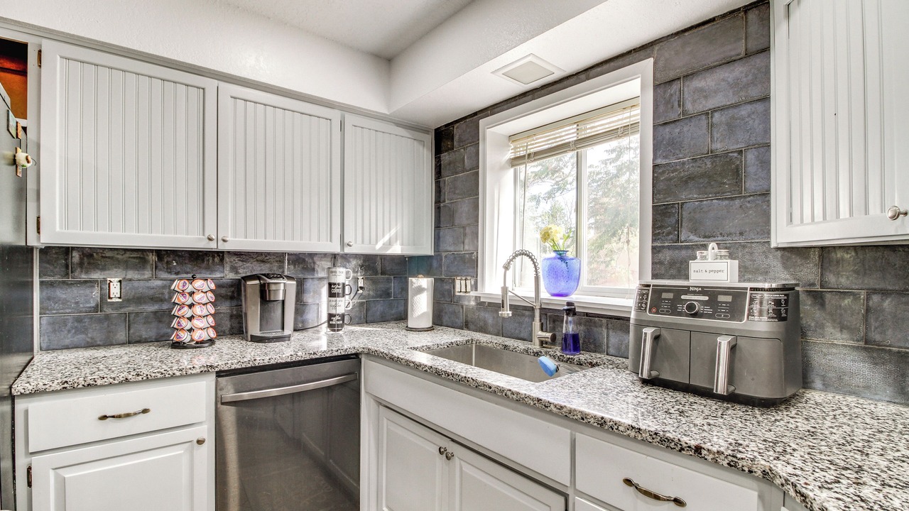 Photo of Kitchen in Paradise Hills Civic