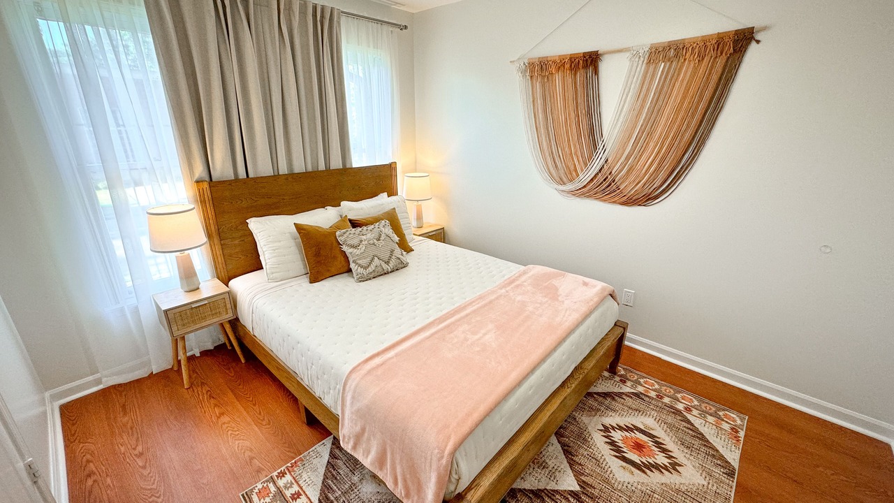 Photo of Bedroom in University District