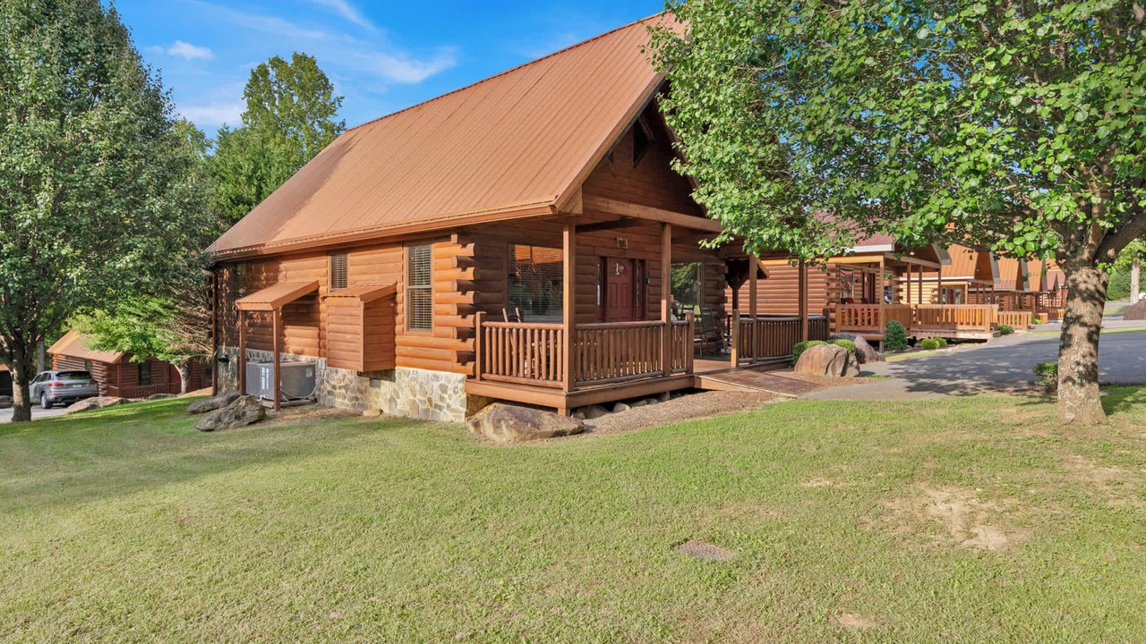 Photo of Others in White Oak Lodge