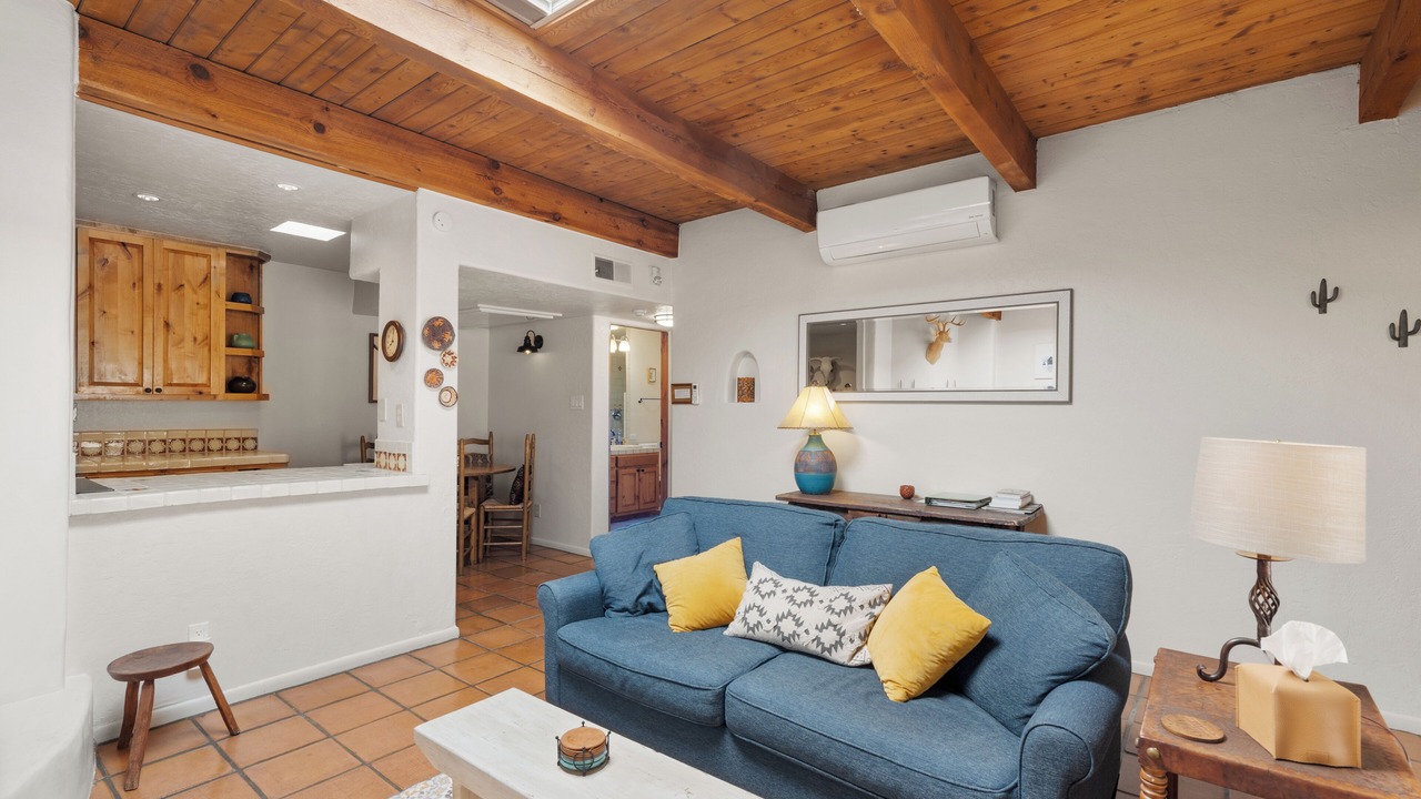 Photo of Livingroom in Northeast Santa Fe