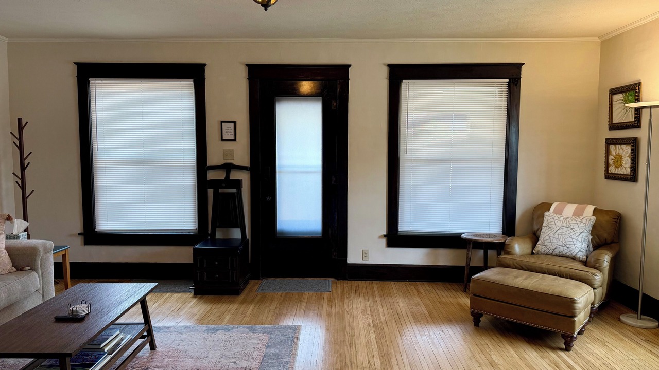 Photo of Livingroom in Tipton