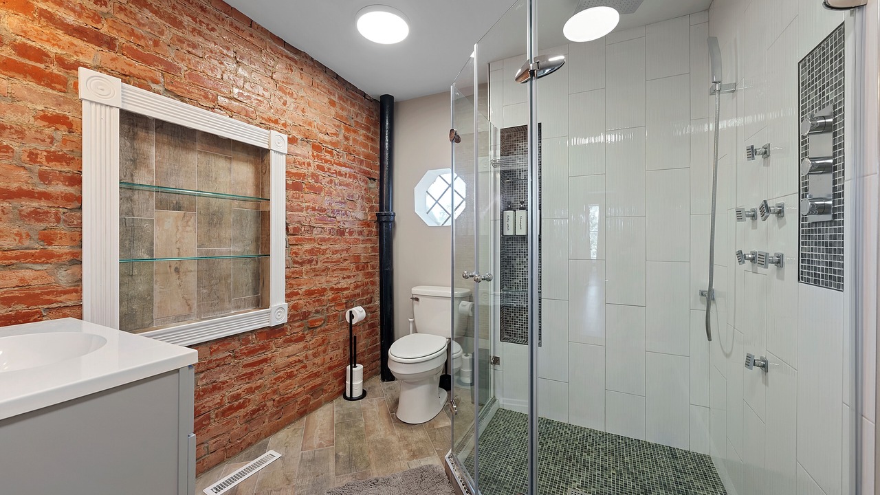 Photo of Bathroom in Italian Village
