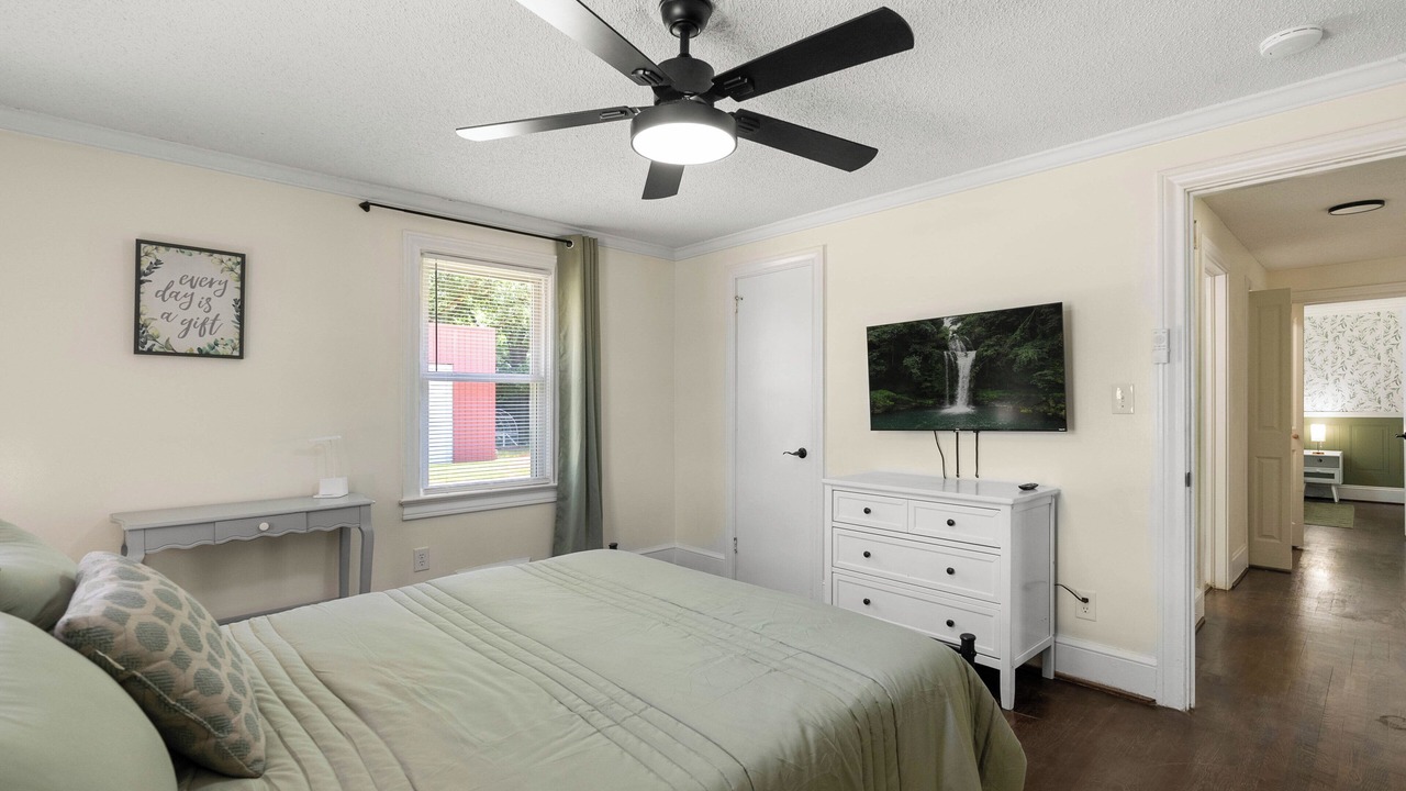 Photo of Bedroom in Boiling Springs