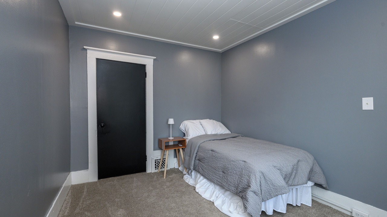 Photo of Bedroom in Dover