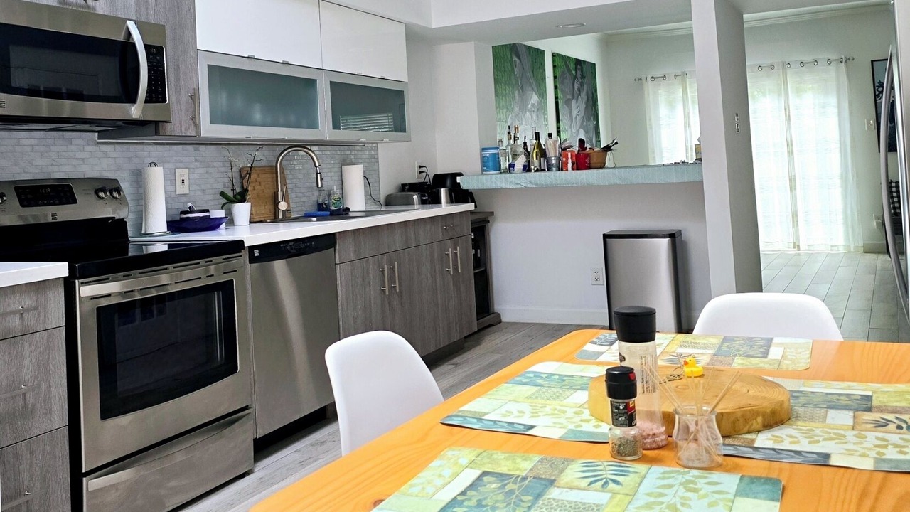 Photo of Kitchen in Memorial