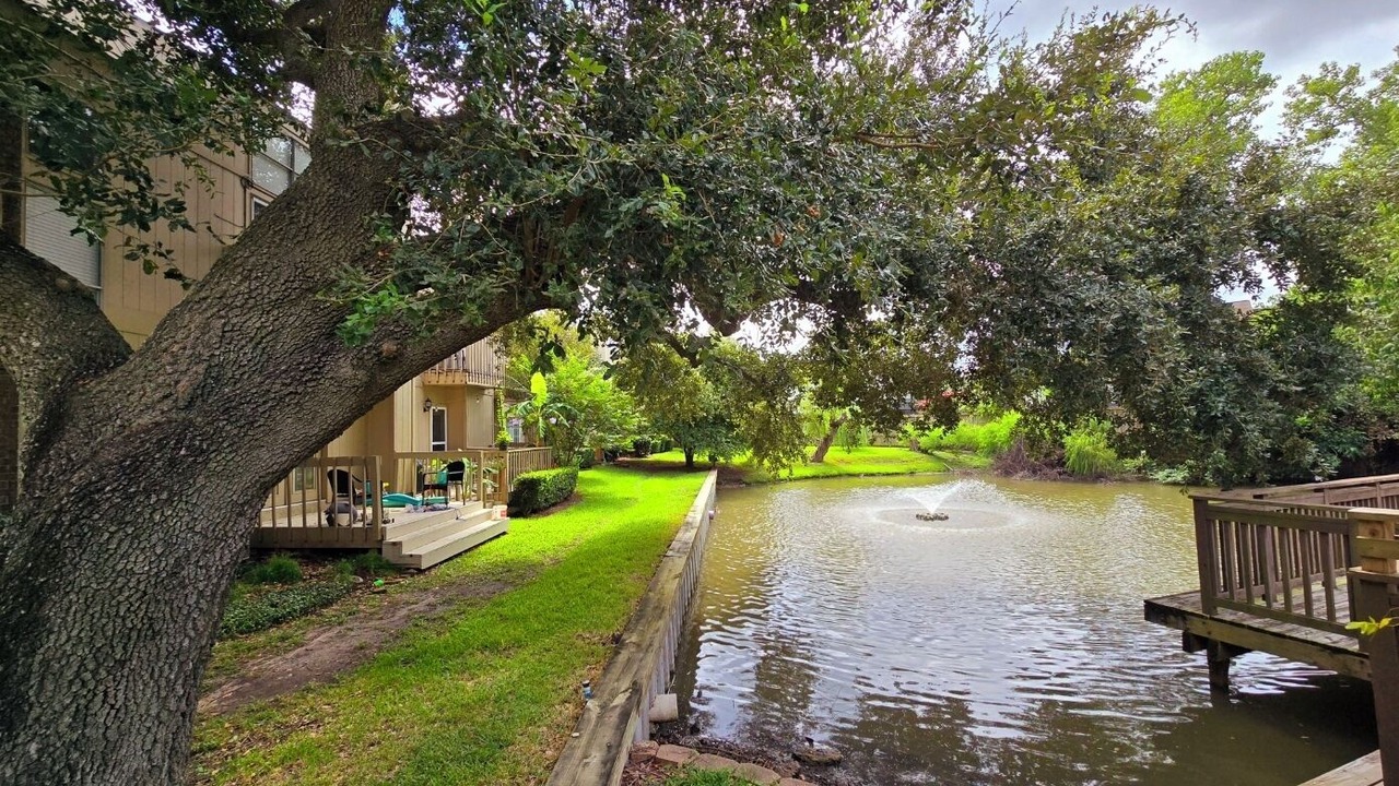 Photo of Outdoor in Memorial