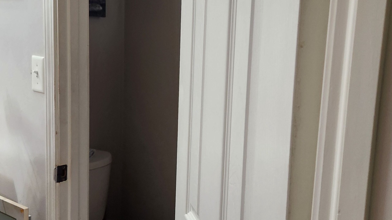 Photo of Bathroom in Star City