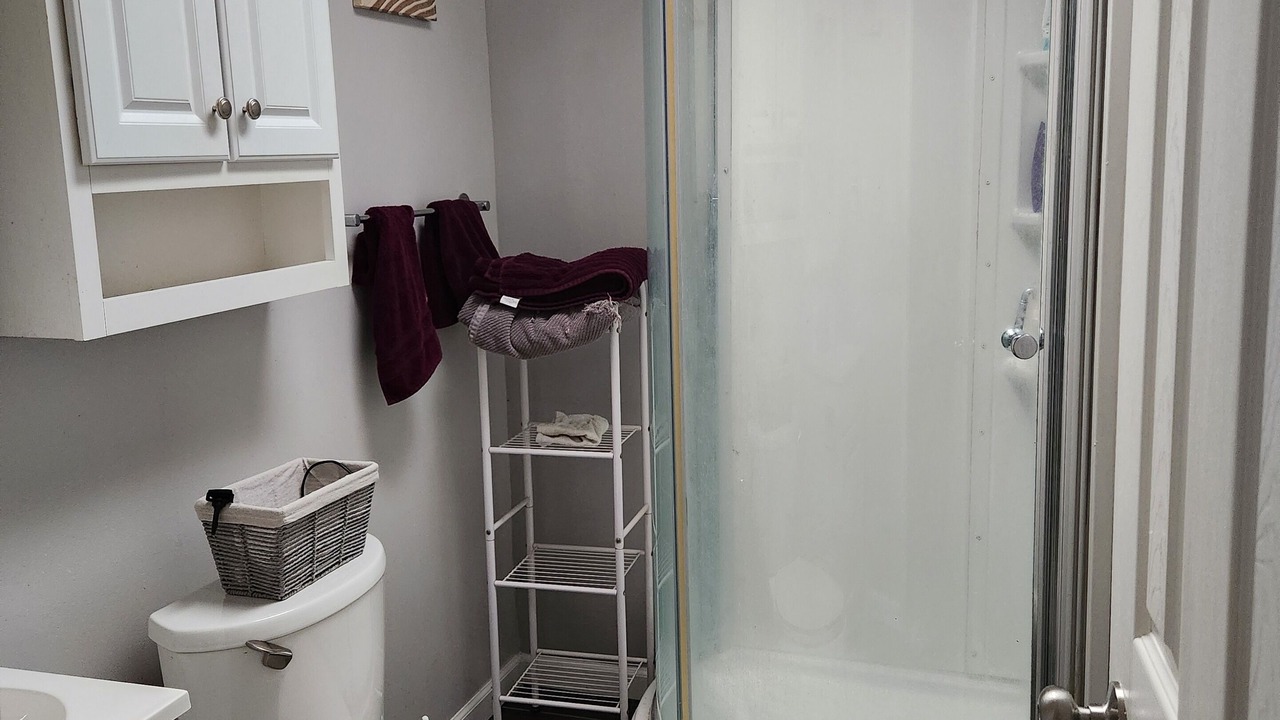Photo of Bathroom in Star City