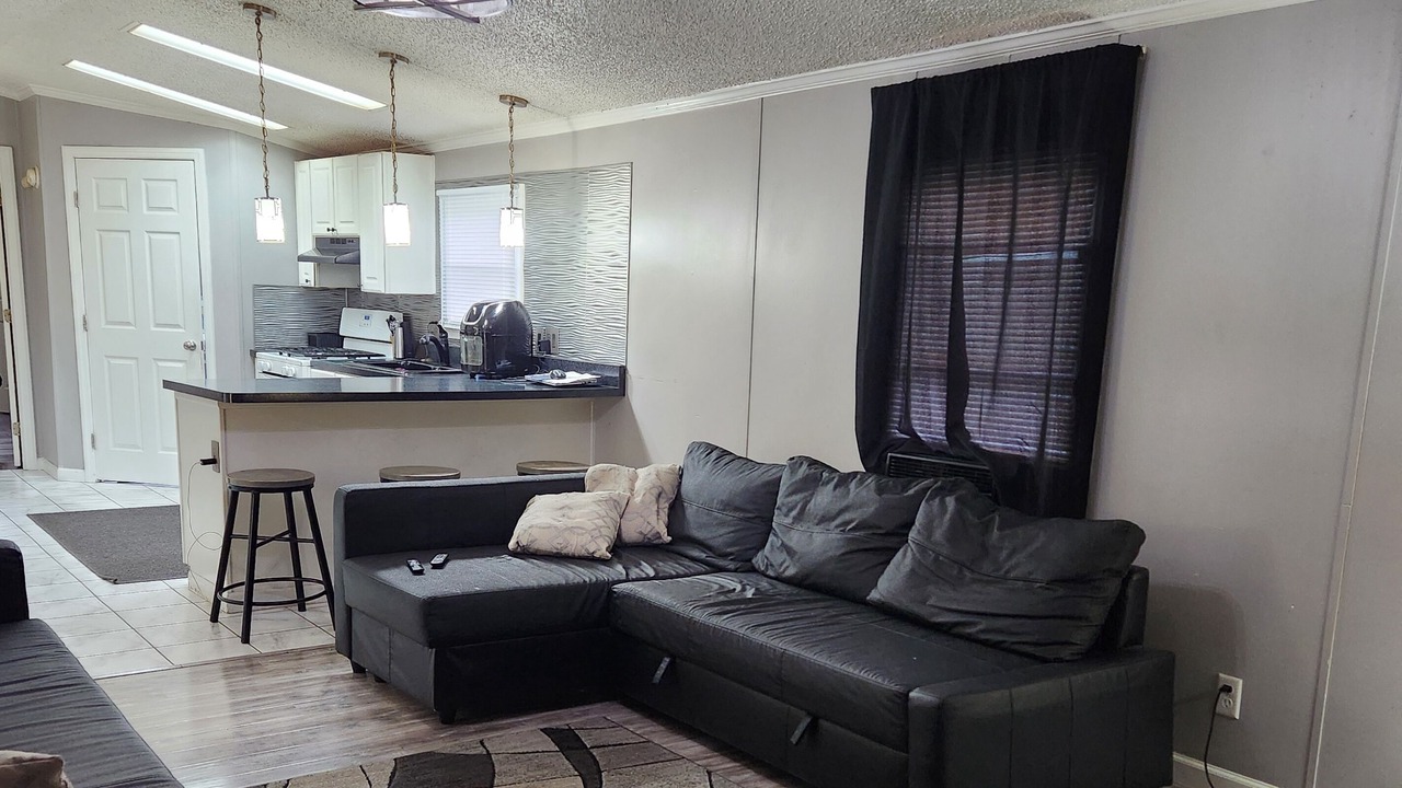 Photo of Livingroom in Star City