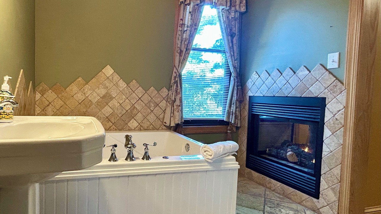 Photo of Bathroom in Adamstown