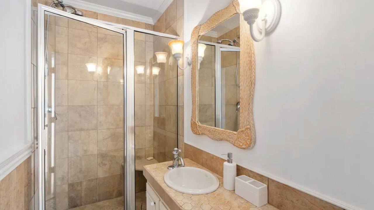 Photo of Bathroom in Bonnet Shores