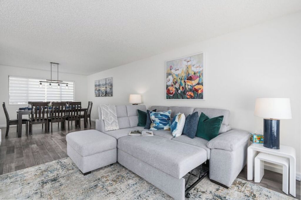 Photo of Livingroom in Reno/Tahoe Airport