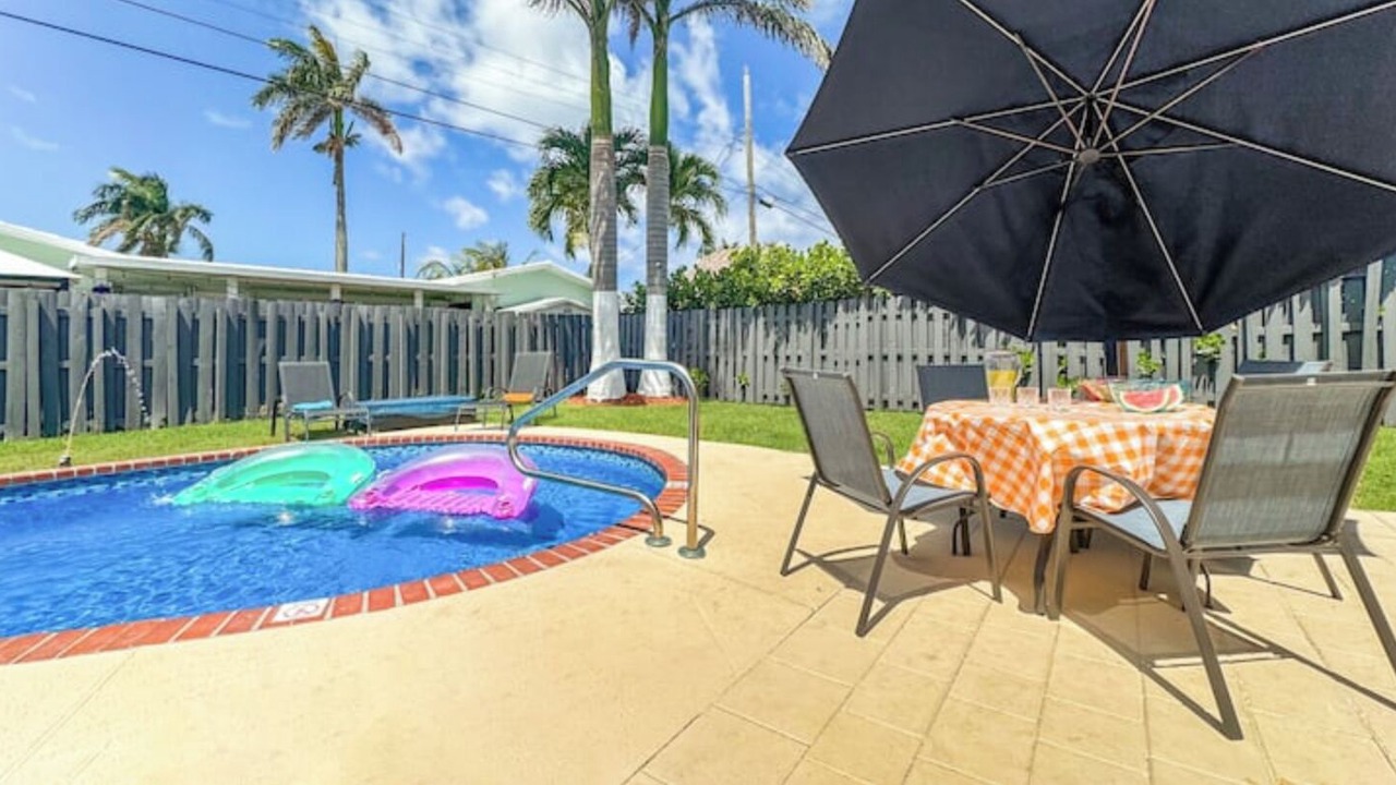 Photo of Outdoor in Lighthouse Point