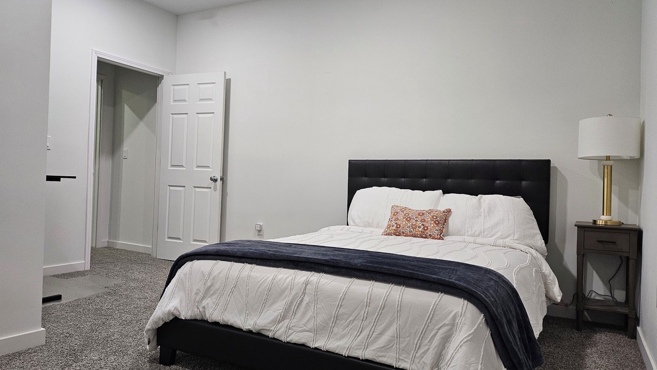 Photo of Bedroom in Wheeling