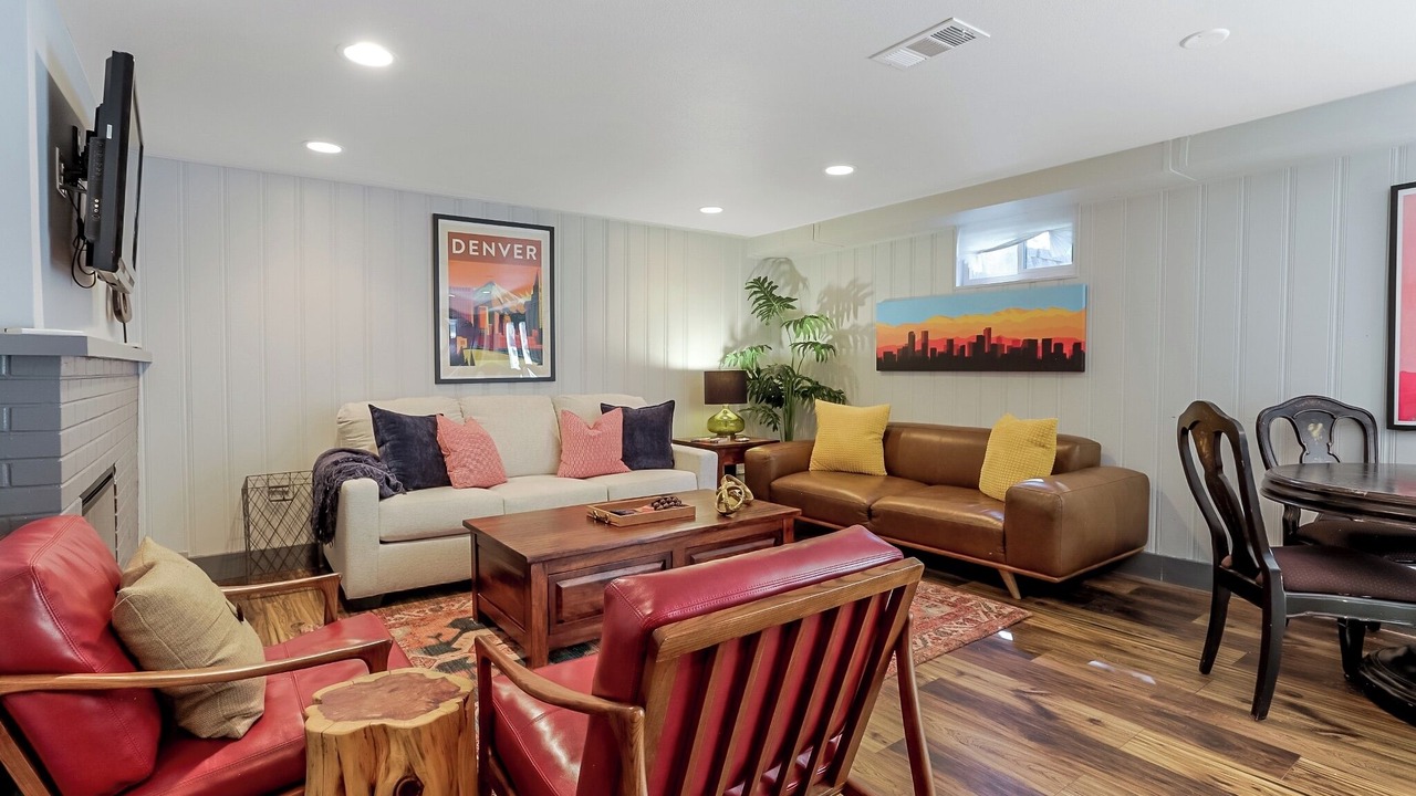 Photo of Livingroom in Virginia Village