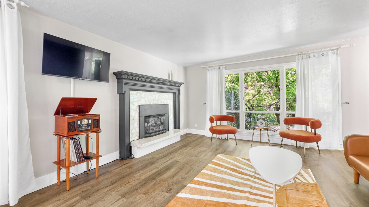 Photo of Livingroom in Farmington