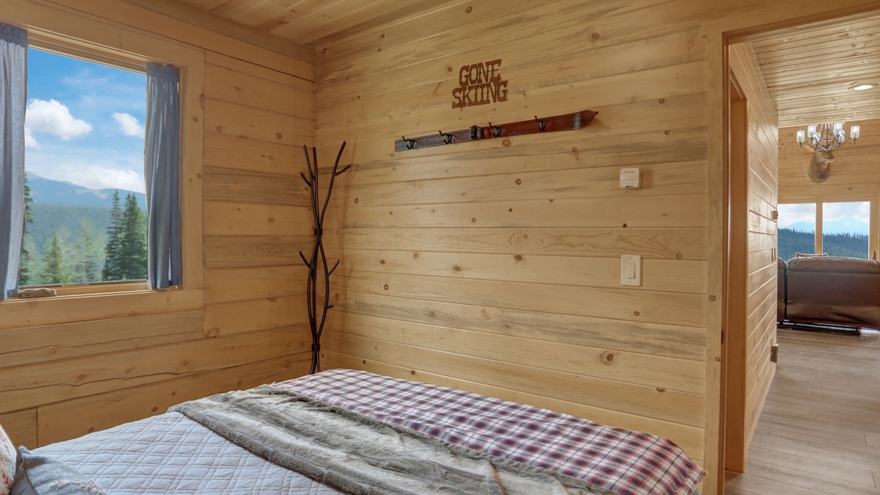 Photo of Bedroom in Eagle County