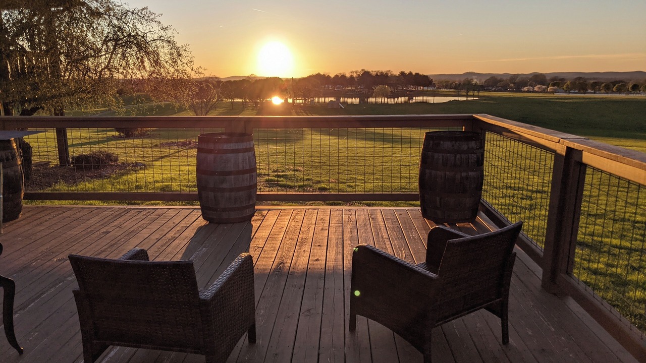 Photo of Patio Balcony in Castalian Springs