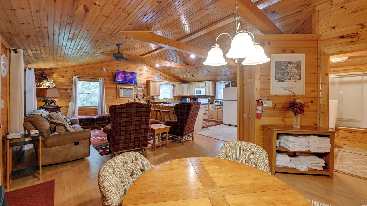 Photo of Livingroom in Robbinsville