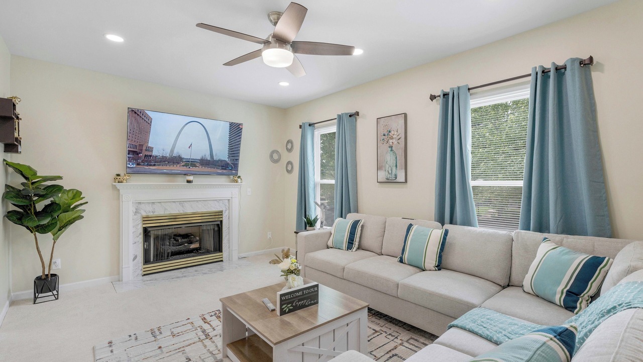 Photo of Livingroom in Central West End