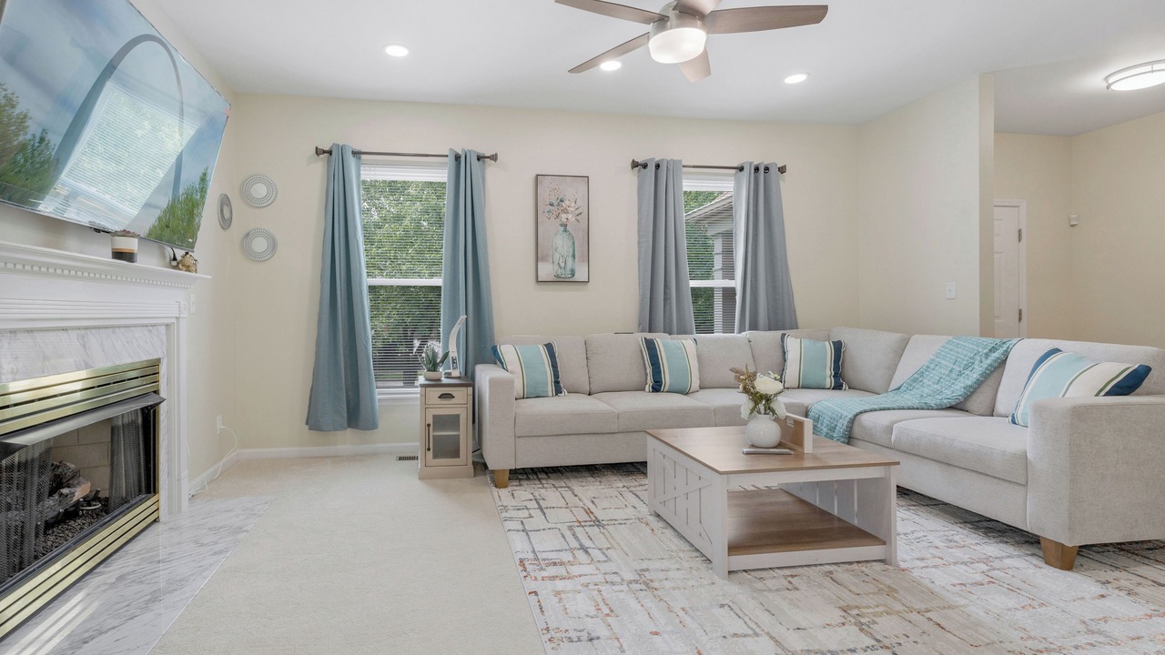 Photo of Livingroom in Central West End