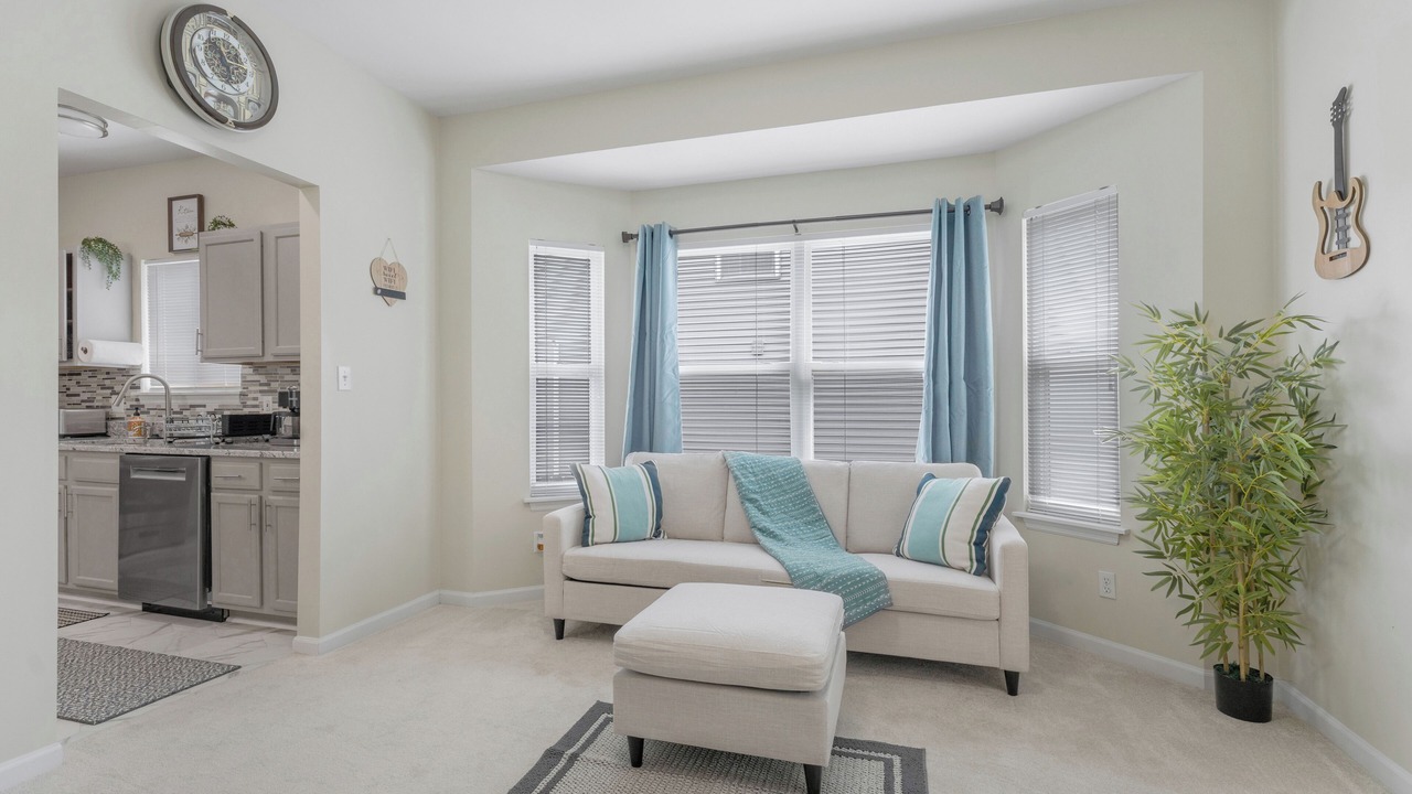 Photo of Livingroom in Central West End