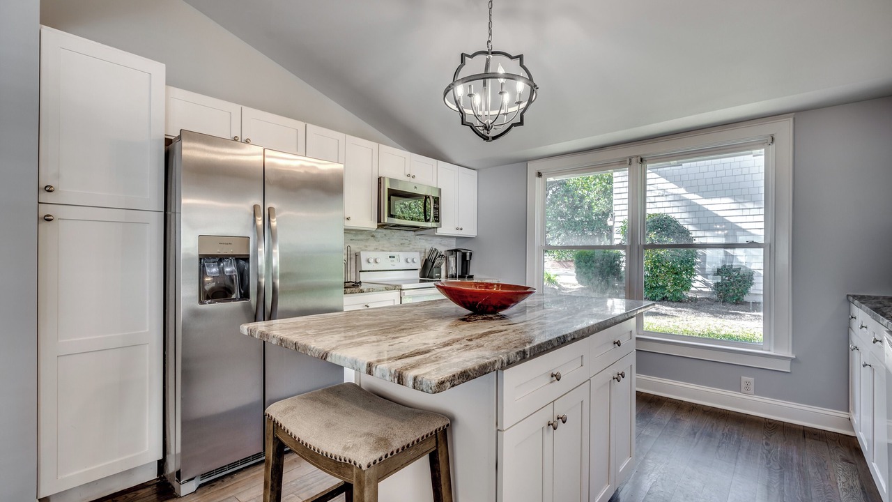 Photo of Kitchen in Golden Mile