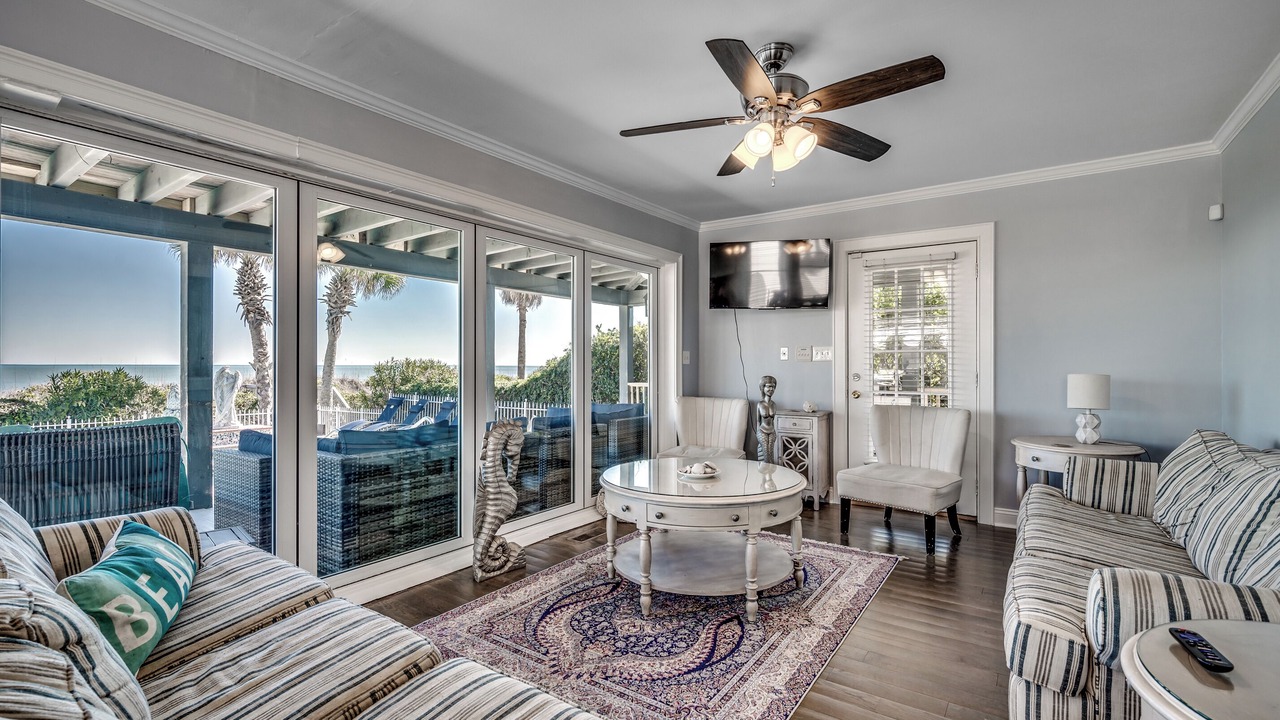 Photo of Livingroom in Golden Mile