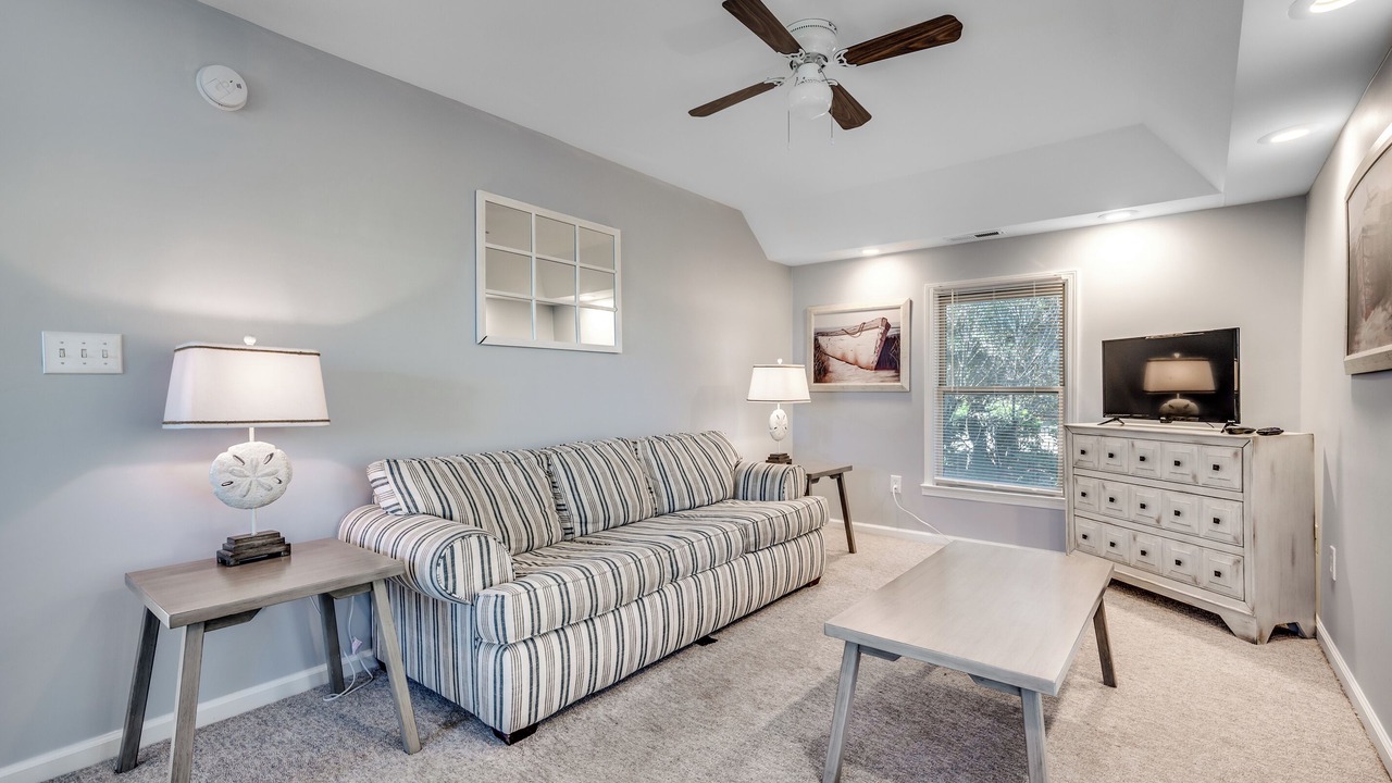 Photo of Livingroom in Golden Mile