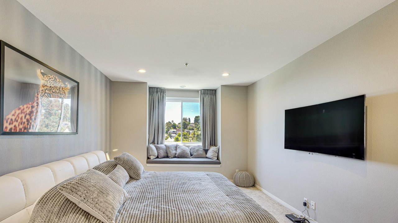 Photo of Bedroom in Hollywood Hills