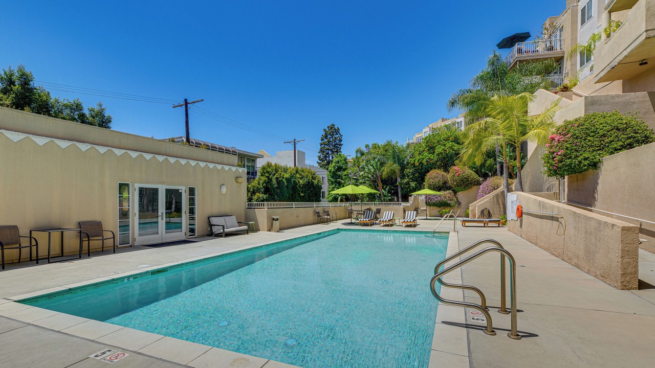 Photo of Outdoor in Hollywood Hills