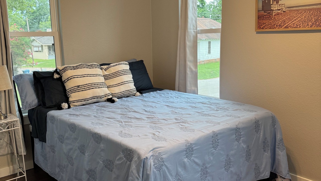 Photo of Bedroom in Marshall