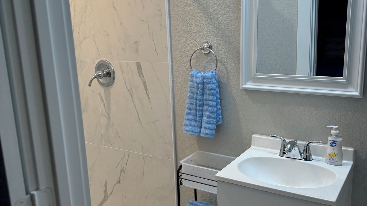 Photo of Bathroom in Marshall