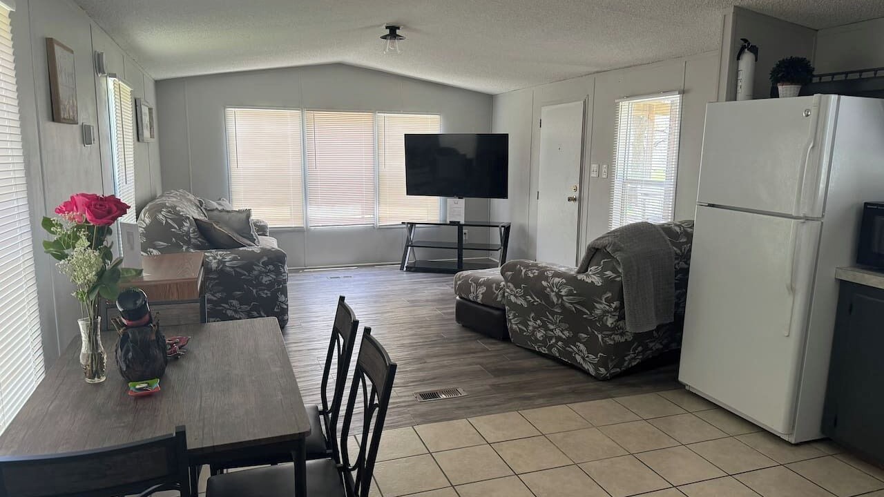 Photo of Livingroom in Spring Branch