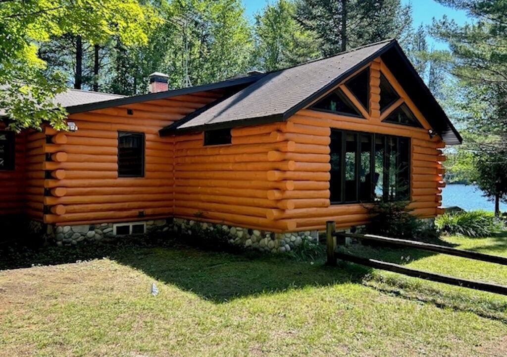 Photo of Outdoor in Three Lakes