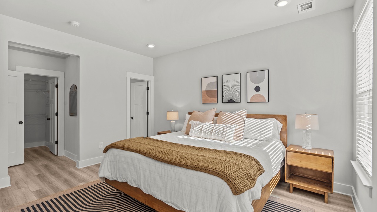 Photo of Bedroom in Central